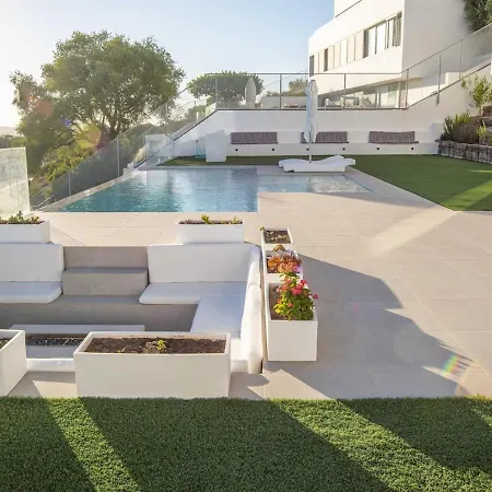 Royal Luxury Apartment With Private Infinity Pool, Hydromassage Area & Fireplace