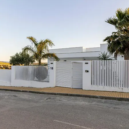 Lägenhet Royal Luxury With Private Infinity Pool, Hydromassage Area & Fireplace Jerez de la Frontera