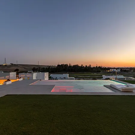 Royal Luxury With Private Infinity Pool, Hydromassage Area & Fireplace * جيريز