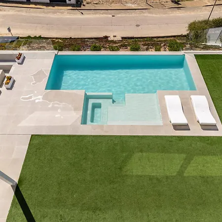 شقة Royal Luxury With Private Infinity Pool, Hydromassage Area & Fireplace