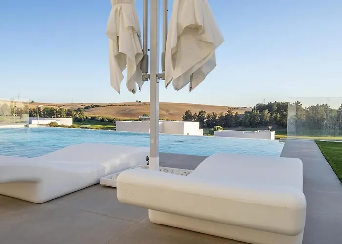 Royal Luxury Apartment With Private Infinity Pool, Hydromassage Area & Fireplace