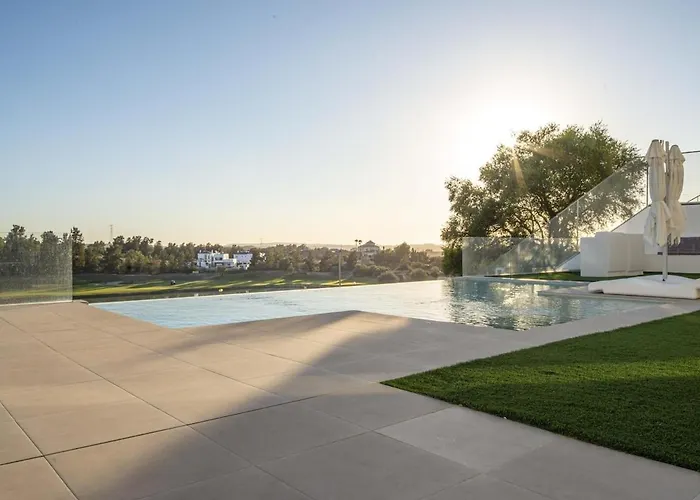 Royal Luxury Apartment With Private Infinity Pool, Hydromassage Area & Fireplace Apartment Jerez de la Frontera