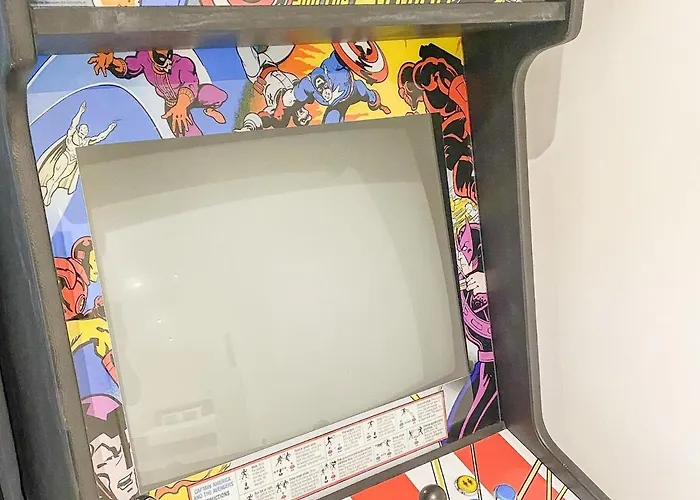 Royal Luxury Apartment With Private Infinity Pool, Hydromassage Area & Fireplace *