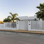 Διαμέρισμα Royal Luxury With Private Infinity Pool, Hydromassage Area & Fireplace Χέρεζ