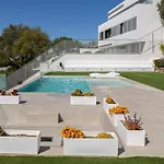 Διαμέρισμα Royal Luxury With Private Infinity Pool, Hydromassage Area & Fireplace