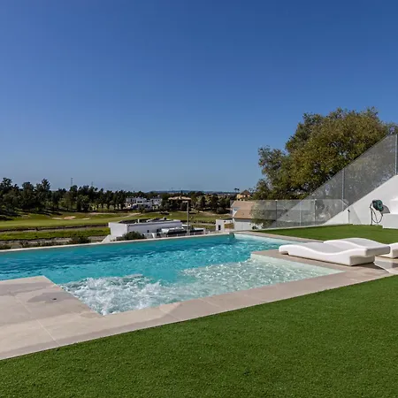 Διαμέρισμα Royal Luxury With Private Infinity Pool, Hydromassage Area & Fireplace Χέρεζ