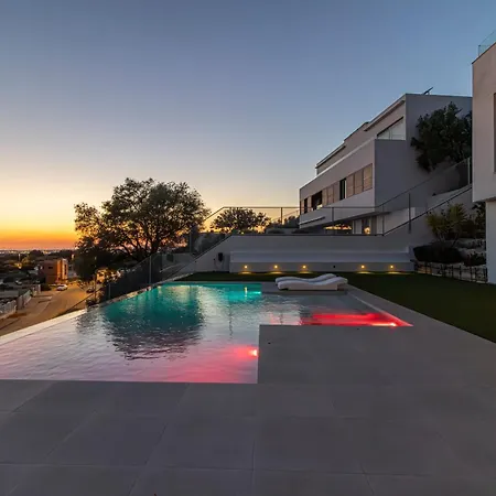 Royal Luxury With Private Infinity Pool, Hydromassage Area & Fireplace Apartment Jerez de la Frontera